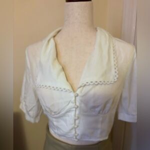 Cider white Scalloped Button-Up Blouse